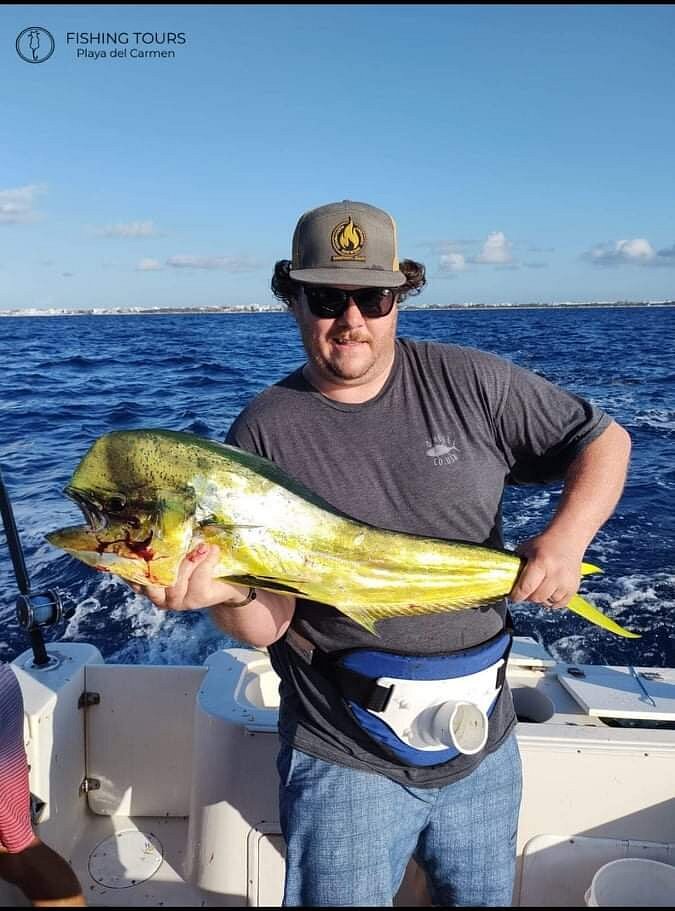 trolling fishing in playa del carmen, private fishing charter , fishing tours playa del carmen